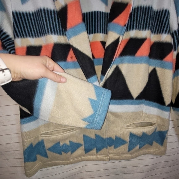 VICKI WAYNE SOUTHWEST FLEECE CARDIGAN JACKET, SZ LARGE PETITE - Picture 7 of 14